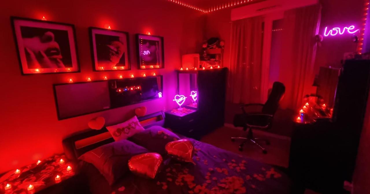 Love Room Sexy Love Cosy Lib Proche Centre Gare A Pied Aulnay-sous-Bois Exterior foto
